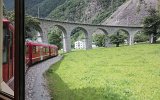 Berninaexpress Hinfahrt Kreisviadukt (2)